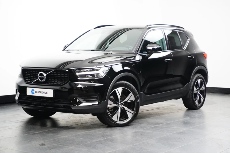 Volvo XC40 T4 Recharge R-Design | Camera | Stoelverwarming | DAB | LED | Navigatie