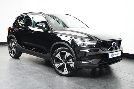 Volvo XC40 T4 Recharge R-Design | Camera | Stoelverwarming | DAB | LED | Navigatie