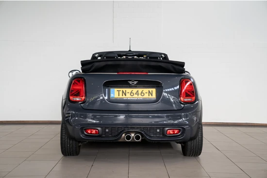 MINI Cooper 2.0 Cabrio Cooper S Chili | Automaat | Serious Business Pack | Navi | PDC | Keyless Entry |