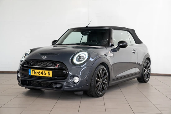 MINI Cooper S 2.0 Cabrio Cooper S Chili | Automaat | Serious Business Pack | Navi | PDC | Keyless Entry |