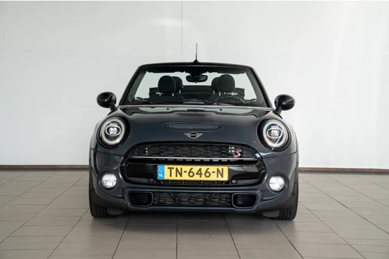 MINI Cooper S 2.0 Cabrio Cooper S Chili | Automaat | Serious Business Pack | Navi | PDC | Keyless Entry |