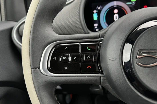 Fiat 500C La Prima 42 kWh | ACC | Camera | Sensoren | Stoelverwarming | Carplay