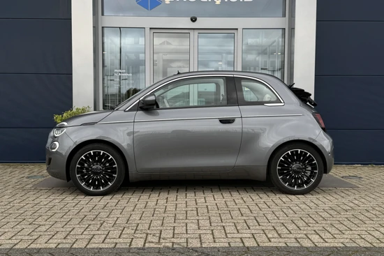 Fiat 500C La Prima 42 kWh | ACC | Camera | Sensoren | Stoelverwarming | Carplay