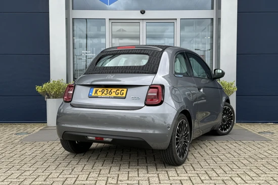 Fiat 500C La Prima 42 kWh | ACC | Camera | Sensoren | Stoelverwarming | Carplay