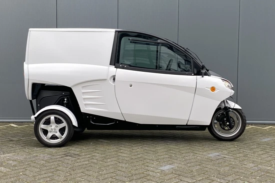 Carver Cargo R+ 7.1 kWh | USB | Leder | Schuiframen | Voorruitverwarming | Bluetooth Audio | 130km Actieradius