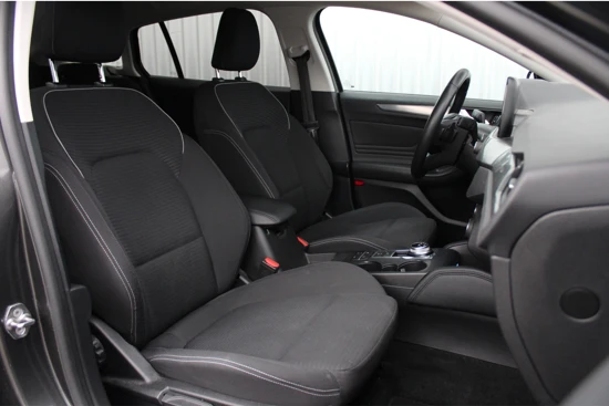 Ford Focus 1.5 Titanium | 150 PK | Automaat | Winterpack | Navigatie | CruiseControl | Clima |