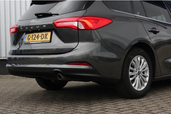 Ford Focus 1.5 Titanium | 150 PK | Automaat | Stoelverwarming | Navigatie