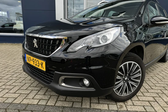 Peugeot 2008 Bleu Lion 1.2 VTI 82PK | Pano | Sensoren achter | Navi | Carplay