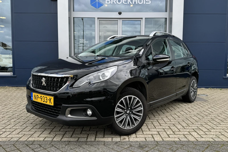 Peugeot 2008 Bleu Lion 1.2 VTI 82PK | Pano | Sensoren achter | Navi | Carplay