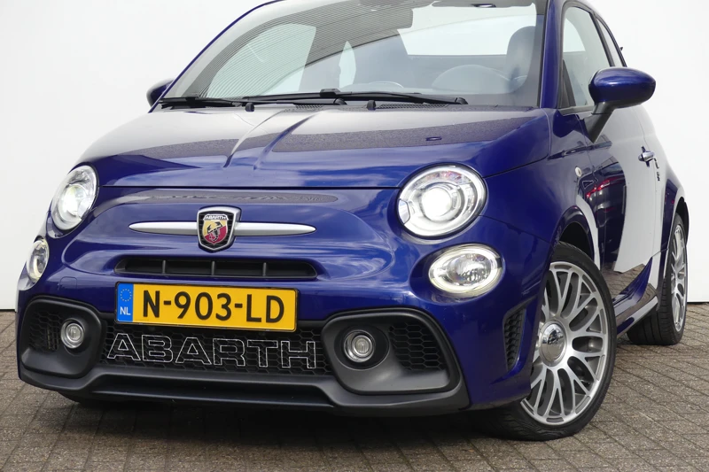 Abarth 595 1.4T-Jet 146PK Automaat | XENON | AIRCO |  OPEN DAK | PARKEERSENSOREN |