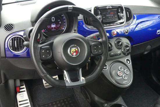 Abarth 595 1.4T-Jet 146PK Automaat | XENON | AIRCO |  OPEN DAK | PARKEERSENSOREN |