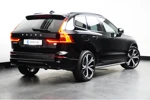 Volvo XC60 Recharge T6 AWD Plus Dark Long Range | Lightning Pack | Getint glas | 21" wielen | Trekhaak | Parkeerverwarming |