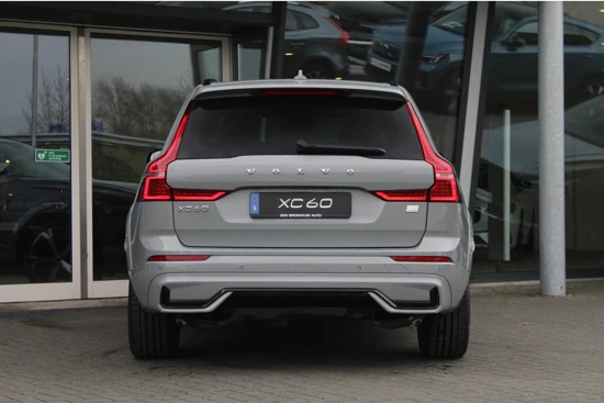 Volvo XC60 T6 AWD Ultimate Dark | Luchtvering | Adaptive Cruise | 360° Camera | Panoramadak | Harman/Kardon | 21 Inch