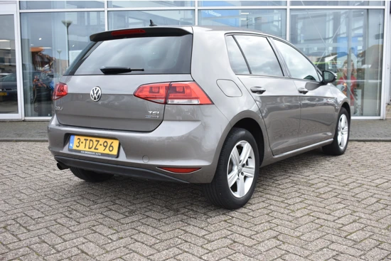 Volkswagen Golf 1.2 TSI 105PK Highline | NAVIGATIE | STOELVERW. | HALF LEDER | CRUISE CONTROL