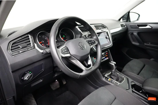 Volkswagen Tiguan 1.5 TSI Elegance | Automaat | Stoelverwarming | Camera