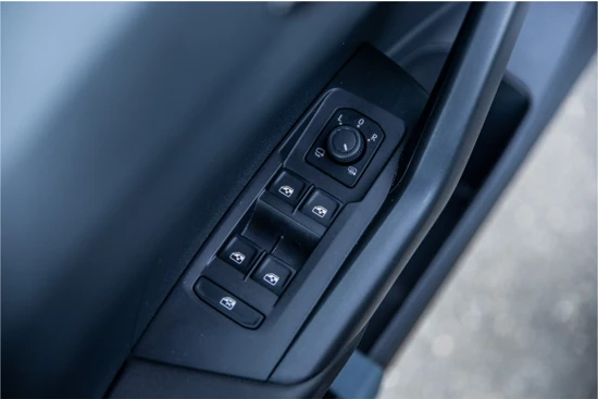 Volkswagen T-Cross Life 1.0 110pk | Cockpit Pro | Navigatie | Adapt. Cruise | Carplay