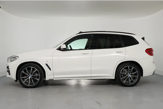 BMW X3 xDrive20i High Executive | M-Pakket | Memory Zetels | LED | Open Dak | Harman/Kardon | Clima | Trekhaak | Navi | Keyless