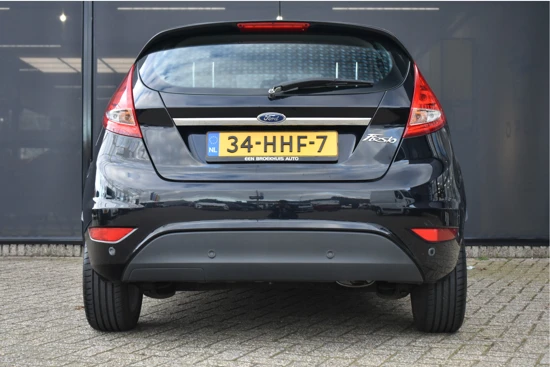 Ford Fiesta 1.25 Titanium | Cruise Control | Voorruitverwarming | Parkeersensoren | Bluetooth | Regensensor | Climate Control | 15"LMV | Air