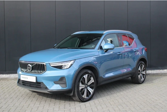 Volvo XC40 T4 Recharge Core Bright | 19'' | Camera | Stoel / stuurverwarming | Privacy-glass