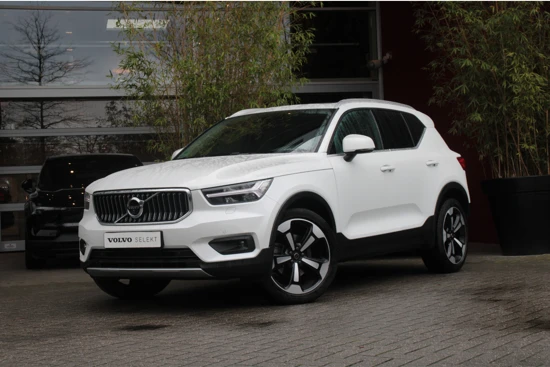 Volvo XC40 B4 Automaat Inscription | Parkeerverwarming | Adaptive cruise | Dodehoeksensoren | Schuifdak | Harman/Kardon