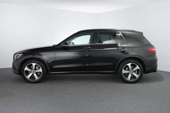 Mercedes-Benz GLC 250 4MATIC Business Solution AMG