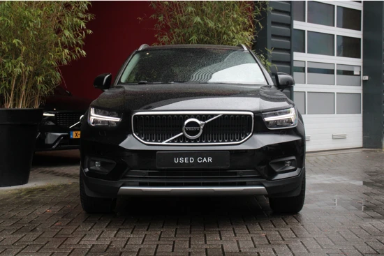 Volvo XC40 2.0 T5 AWD Intro Edition | Adaptive Cruise Control | BLIS | Trekhaak | Camera | Keyless | Leder | Stuur/stoelverwarming