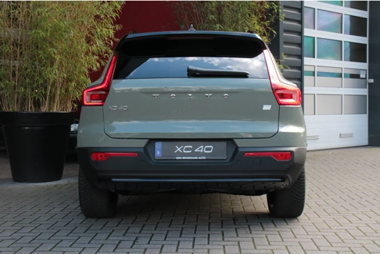 Volvo XC40 Single Motor Extended Range Plus 82 kWh| Warmtepomp| Extra getint glas| Adaptive Cruise| Foto's volgen