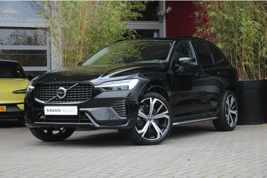 Volvo XC60 2.0 Recharge T6 AWD Plus Dark | Trekhaak | Schuifdak | Adaptieve Cruise met stuurhulp | Stuur- en stoelverwarming | Apple CarPla