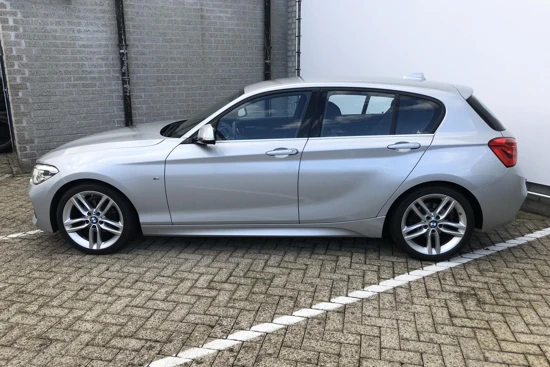 BMW 1-serie 118i High Executive M-sport Automaat 136PK