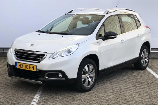 Peugeot 2008 1.2 PureTech Urban Cross