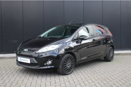 Ford Fiesta 1.4 Titanium 5-deurs Automaat | 100% dealer o.h. | Airco