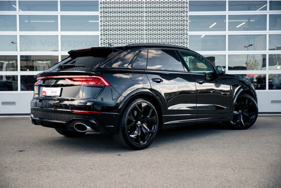 Audi RS Q8 4.0 TFSI quattro