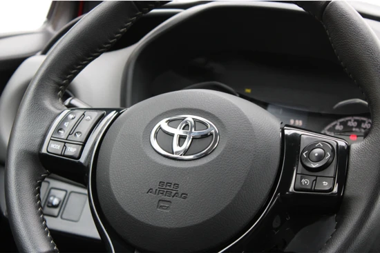 Toyota Yaris 1.5 VVT-i Active | Climate Control | Camera | Cruise Control | Bluetooth