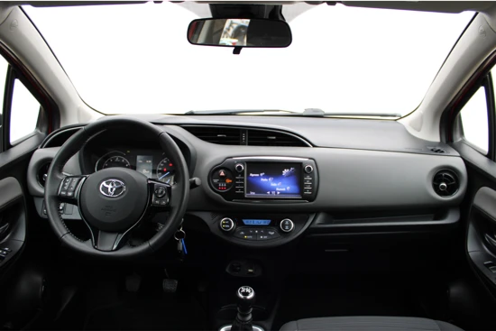 Toyota Yaris 1.5 VVT-i Active | Climate Control | Camera | Cruise Control | Bluetooth