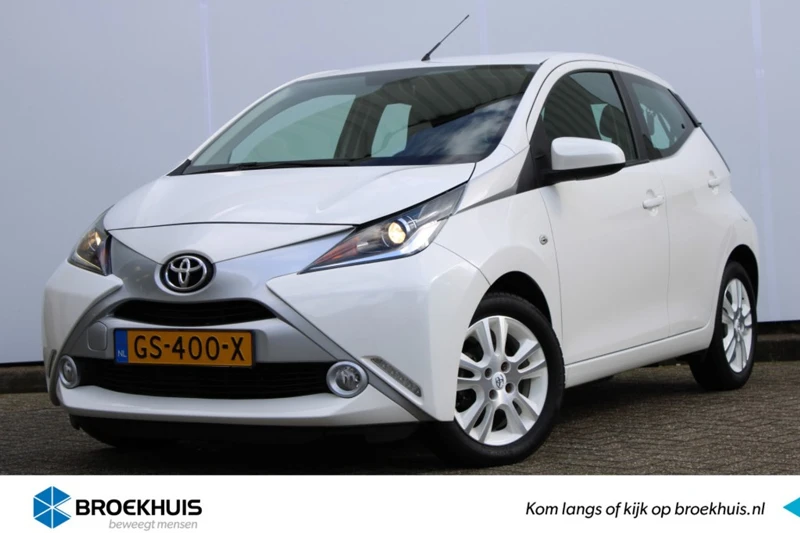 Toyota Aygo 1.0 VVT-i x-pure | Camera | Bluetooth | Airco | 15"Lmv