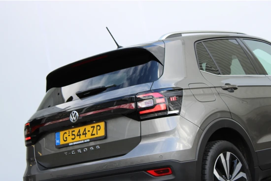 Volkswagen T-Cross 1.0 TSI 115PK Style | Camera | PDC v+a | Navigatie | App Connect | Climate Control