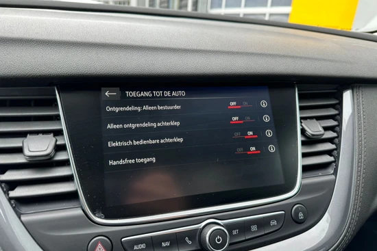 Opel Grandland X Innovation+ 1.2 Turbo 130pk 8-traps automaat | ADAPTIVE CRUISE CONTROL| NAVIGATIE| CAMERA| ELK. ACHTERKLEP| STOELVERWARMING/VENT