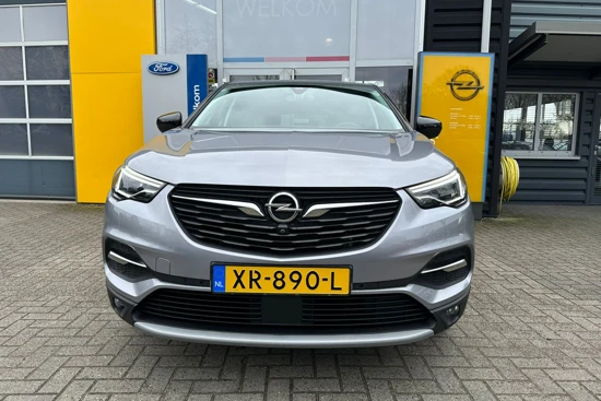 Opel Grandland X Innovation+ 1.2 Turbo 130pk 8-traps automaat | ADAPTIVE CRUISE CONTROL| NAVIGATIE| CAMERA| ELK. ACHTERKLEP| STOELVERWARMING/VENT