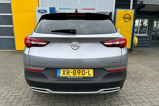 Opel Grandland X Innovation+ 1.2 Turbo 130pk 8-traps automaat | ADAPTIVE CRUISE CONTROL| NAVIGATIE| CAMERA| ELK. ACHTERKLEP| STOELVERWARMING/VENT