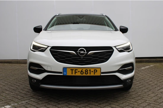 Opel Grandland X 1.2 Turbo Ultimate | Automaat | 360 Camera | Stoel & Stuurverwarming | Navigatie | 19"Lmv | Trekhaak | PDC v+a