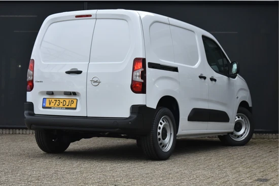 Opel Combo 1.5D L1H1 Standaard DEMO-DEAL! | Navigatie | Camera | Airco | Parkeersensoren | Cruise Control | DAB+ | !!