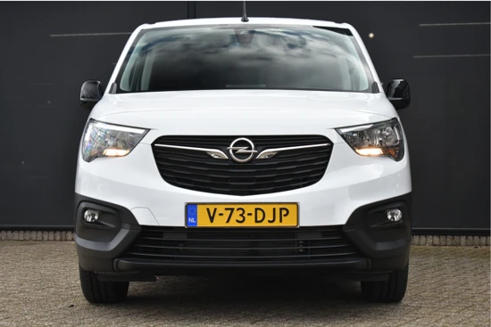 Opel Combo 1.5D L1H1 Standaard DEMO-DEAL! | Navigatie | Camera | Airco | Parkeersensoren | Cruise Control | DAB+ | !!