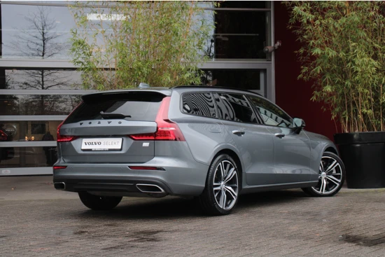Volvo V60 T6 Recharge 350pk AWD Business Pro | R-Design look | Actieve schokdempers | Adaptive Cruise | BLIS | Camera | Keyless