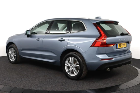 Volvo XC60 T5 Momentum | Verwarmbare voorstoelen | Semi elektrische trekhaak | Cruise control | Park Assist Camera achter | Park Assist voo