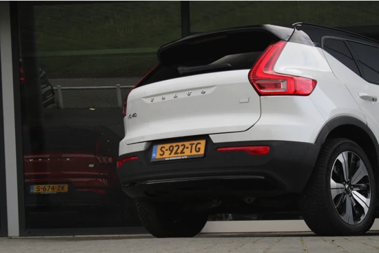 Volvo XC40 Recharge Single Motor Ultimate | Warmtepomp | Adaptive Cruise | 360 Camera | Panoramadak | Getint Glas | 19 Inch