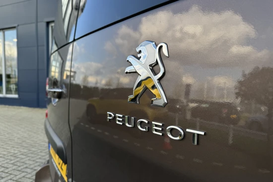 Peugeot Expert DC 2.0 BlueHDi 180PK | Automaat | 5pers. | Stoelverwarming | Leder | HUD | Camera | Cruise Control | Carplay