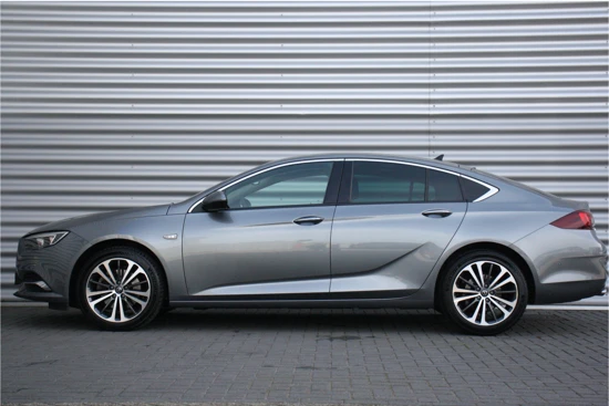 Opel Insignia 1.6 TURBO 200PK INNOVATION / NAVI / LEDER / CLIMA / LED / PDC / AGR / 18" LMV / CAMERA / KEYLESS / WINTERPAKKET / BLUETOOTH / CR