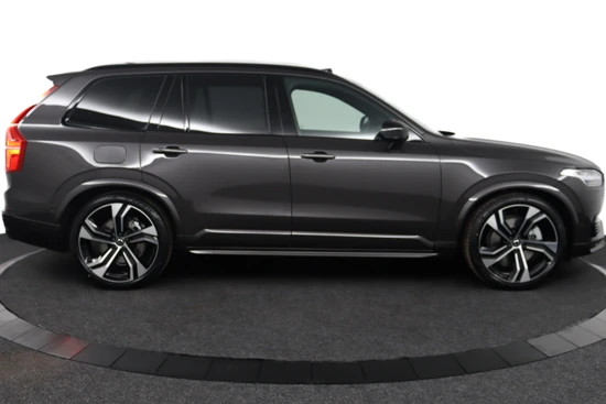 Volvo XC90 T8 Recharge AWD Ultimate Dark Direct leverbaar! | Full Option | Bowers & Wilkins | Gelamineerde zijruiten rondom | Luchtvering |