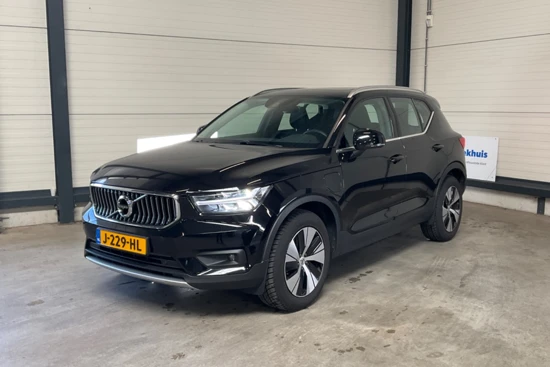 Volvo XC40 T5 262PK Inscription Recharge | Panoramadak | Trekhaak | Leder | Standkachel | Keyless Entry