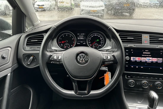 Volkswagen Golf 1.5 TSI 130 pk Comfortline Business 7-DSG | Achteruitrijcamera | Apple Carplay/Android | Navigatiesysteem | Cruise control adapt